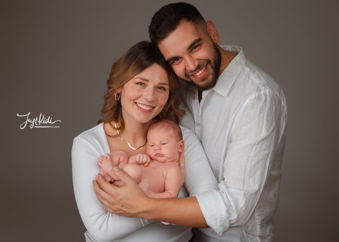 JustKidi Photography Studio Sydney Newborn Photo Shoot Hills District Family Photo